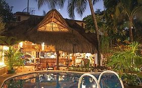 Cocos Cabañas Playa del Carmen Adults Only